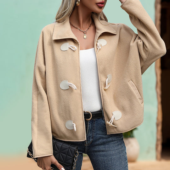 Damen Fleecejacke mit dekorativen Knöpfen und seitlichen Taschen EB