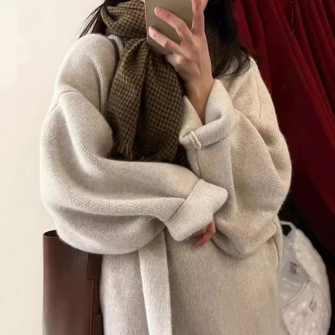 Damen Lässiger Strickpullover mit drapiertem Design und praktischer Taillierung EB