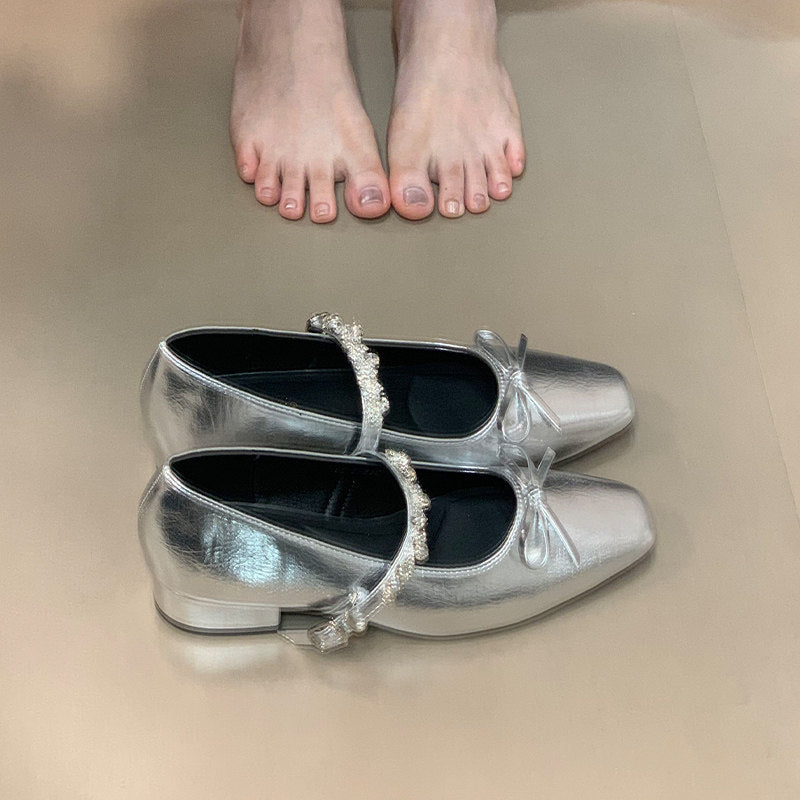Damen Ballerinas mit eleganter Riemchenverzierung und schimmerndem Finish EB