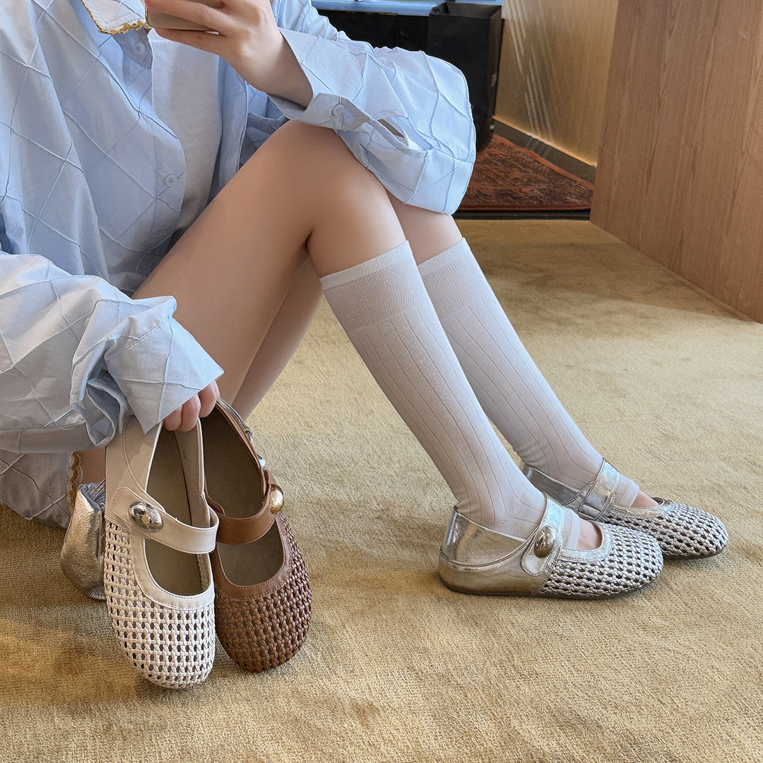 Damen Design Ballerinas mit modischem Riemchen und glänzender Oberfläche EB