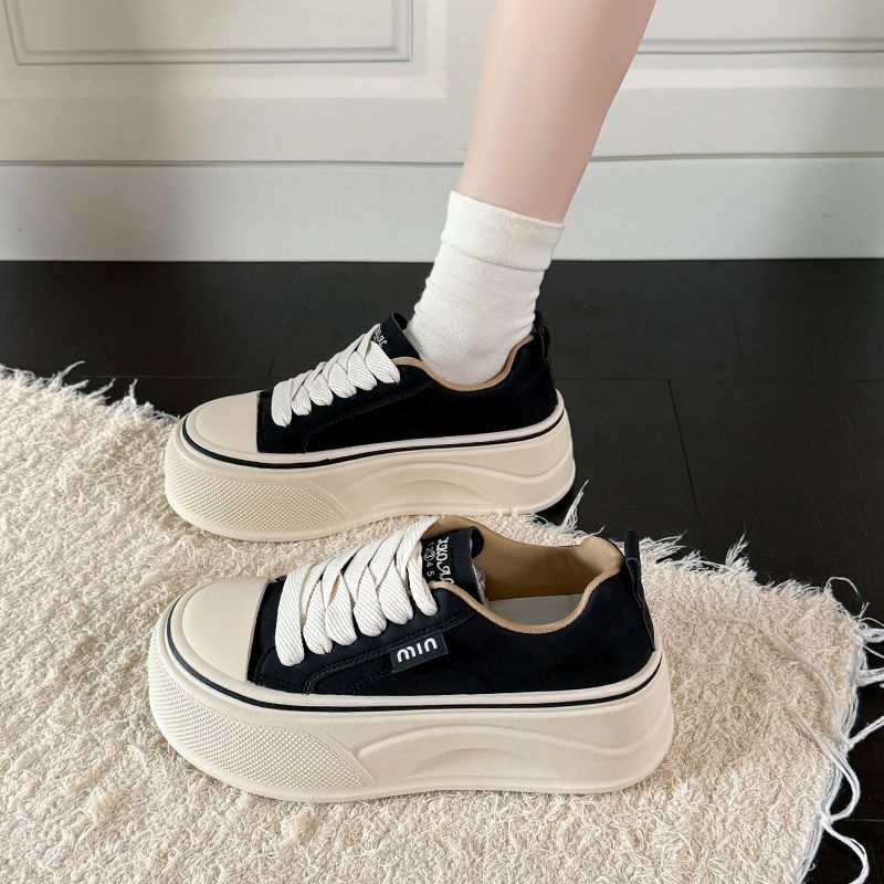 Damen Komfortable Plateau-Sneaker mit elastischen Schnürsenkeln EB