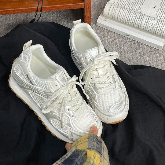 Damen Leichte Mesh-Lauf- und Freizeit-Sneaker mit profilierter Gummilaufsohle EB