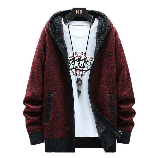 Herren Moderne Strickjacke mit Kapuze und schwarz-weißen Akzenten EB