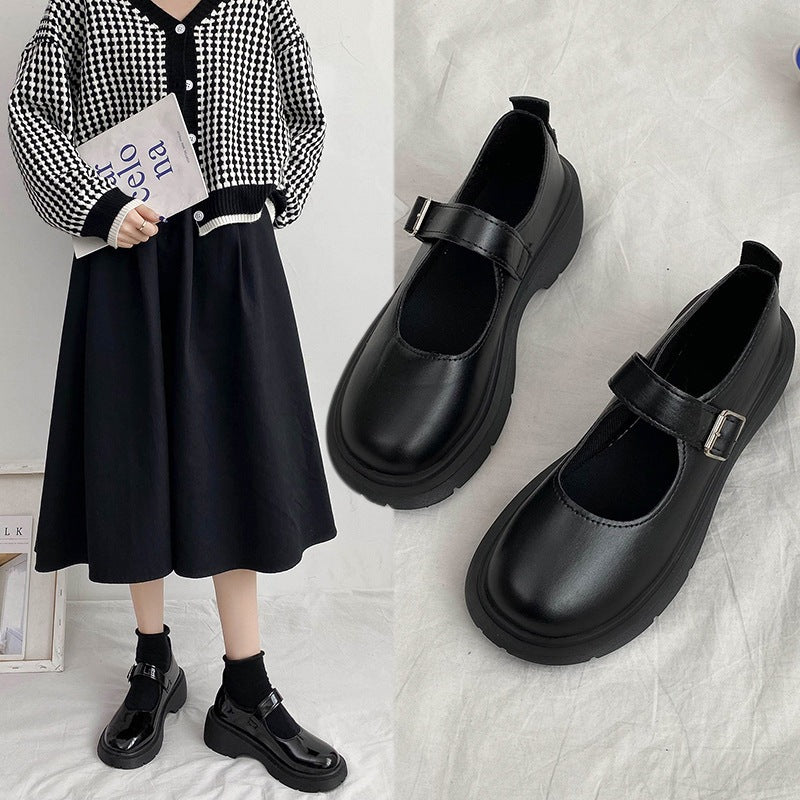 Damen Moderne Schnürschuhe mit elegantem Lackleder und verstellbarem Riemen EB