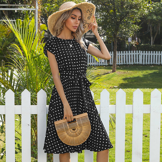 EB | Kurzärmeliges Polka Dot Plissee-Kleid