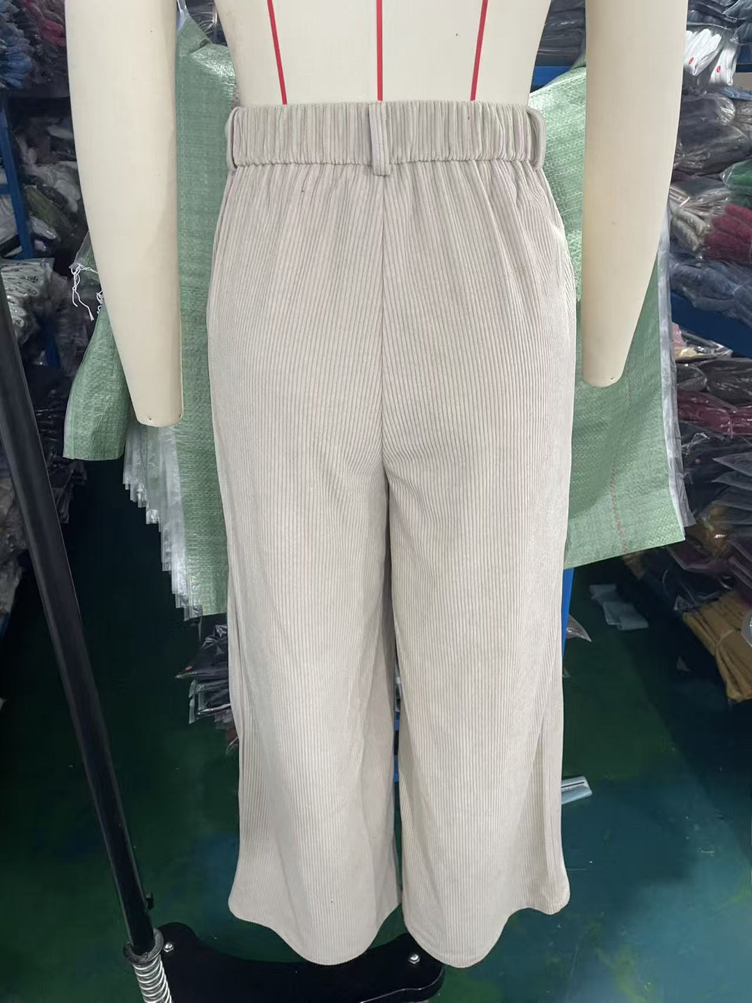 Damen Weite Cordhosen EB
