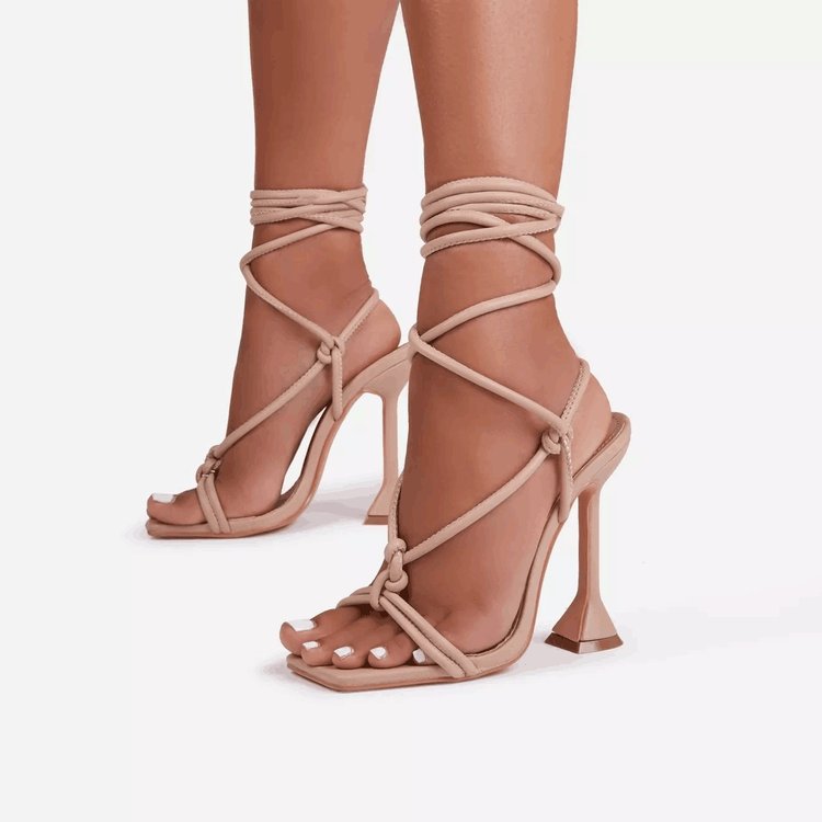 Damen Elegante High Heel Sandalen mit geflochtenem Riemendesign EB