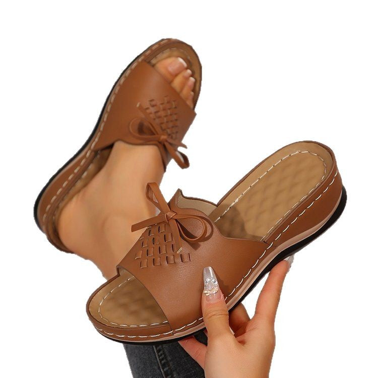 Damen Clogs mit raffiniertem Riemendesign und weicher Innensohle EB