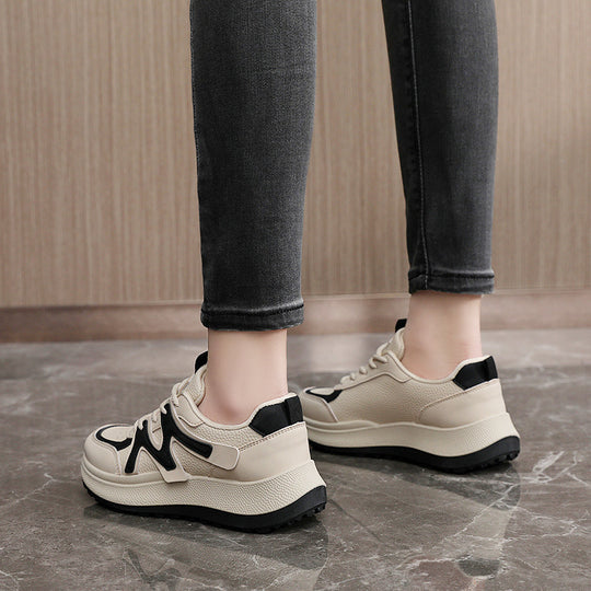 Damen Sportliche Sneaker mit rutschfester und dämpfender Sohle EB
