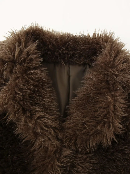Damen Kuschelige Fleecejacke mit großzügigem Kragen und weichem Innenfutter EB