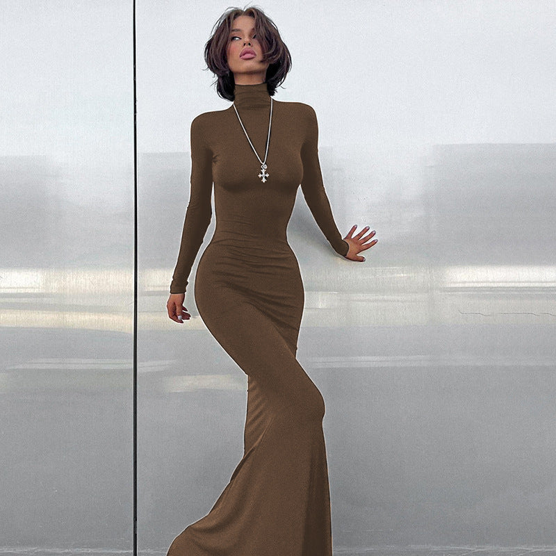 Damen elegantes Maxikleid mit figurbetonter Silhouette und hohem Kragen EB