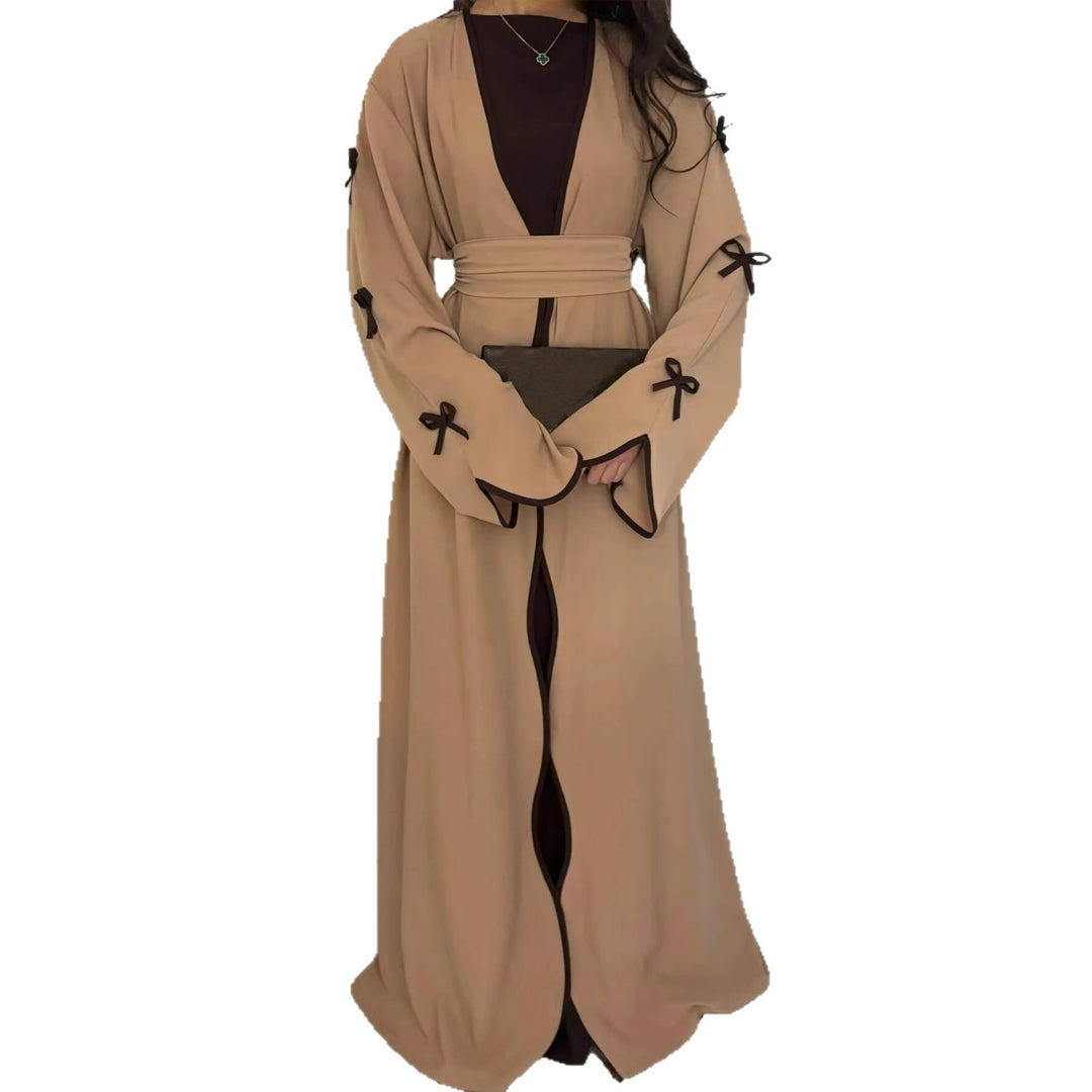 Damen nan elegante Abaya-Kaftan mit weitem Trompetenärmel, kontrastierender Passe und Wickelgürtel EB
