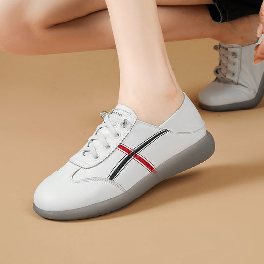 Damen Sportliche Sneaker mit modischen Akzenten und rutschfester Sohle EB