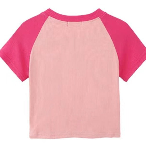 Damen Cropped T-Shirt mit kontrastierenden Ärmeln und modernem Aufdruck EB