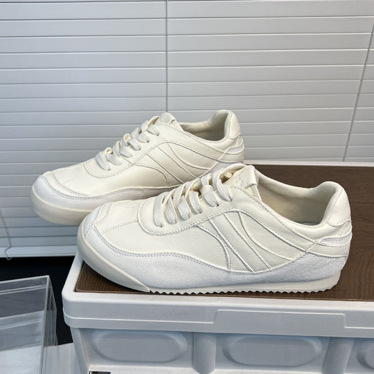 Damen Sportliche Sneakers mit anpassbarem Schnürsystem und atmungsaktivem Obermaterial EB