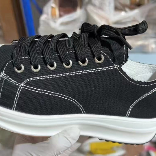Damen Bequeme und stilvolle Sneakers mit nachhaltigen Materialien EB