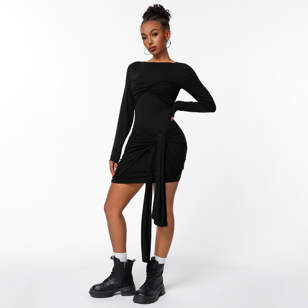 Damen figurbetontes Minikleid mit asymmetrischer Knotendrapierung, taillierter Raffung und langem Ärmelschal Eichborn Berlin