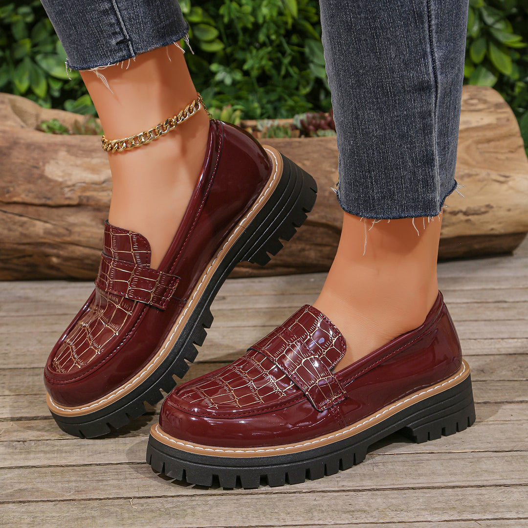 Damen Loafers mit glattem Obermaterial und robustem Profilsohle EB