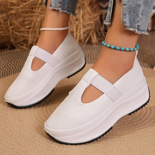 Damen Plateau-Sneaker im sportlich-eleganten Design mit elastischem Riemchen EB
