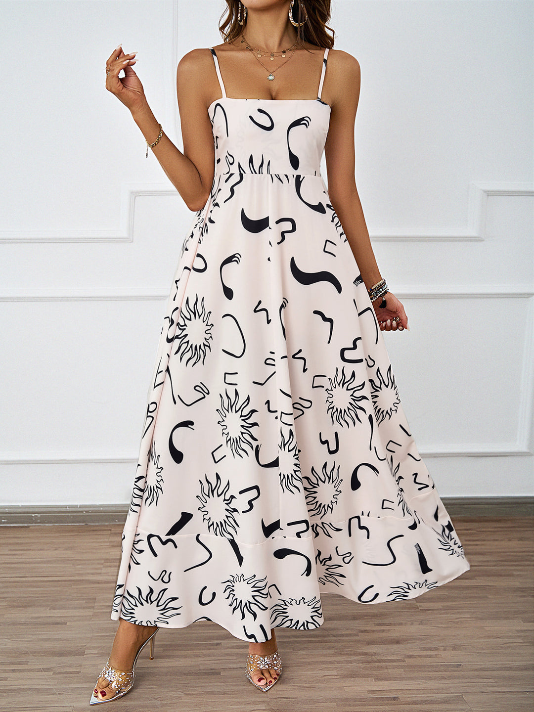 Damen Maxikleid mit modernem graphischem Druck und lockerer Passform EB