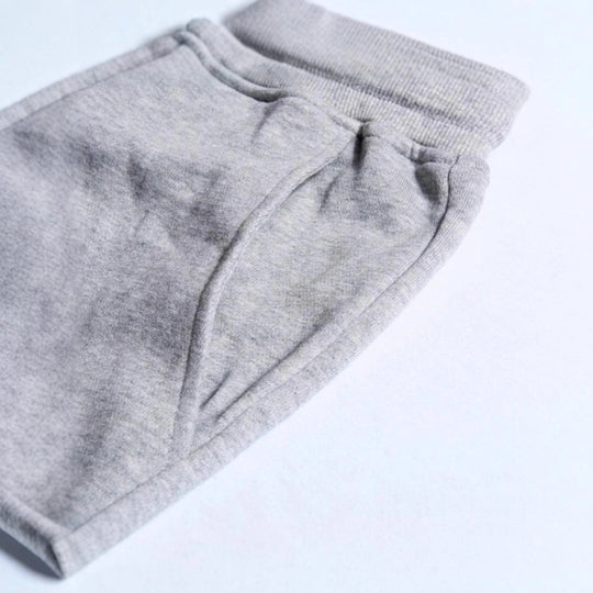 Unisex nan athleisure Jogginghose mit innen angerautem Fleece, elastischem Kordelbund und gerippten Knöchelabschlüssen EB