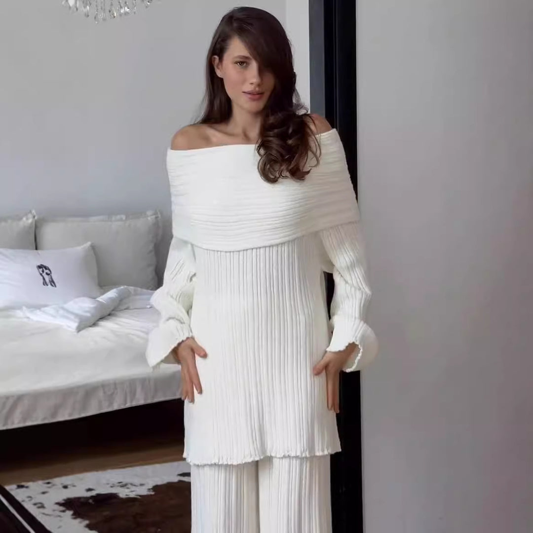 Damen Strickkleid im Off-Shoulder-Stil mit feinstructuriertem Farbverlauf EB