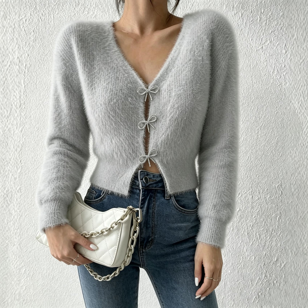 Damen Flauschiger Cropped-Cardigan mit V-Ausschnitt und Schleifen‑Verschlüssen EB