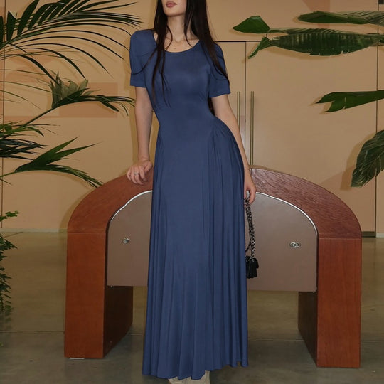 Damen Maxi-Kleid mit elegantem Schnitt und seitlichen Taschen EB
