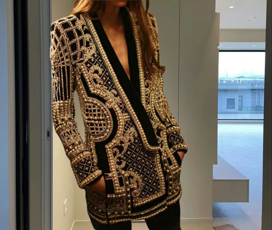 Damen Elegante Strickjacke mit funkelndem Perlenbesatz EB