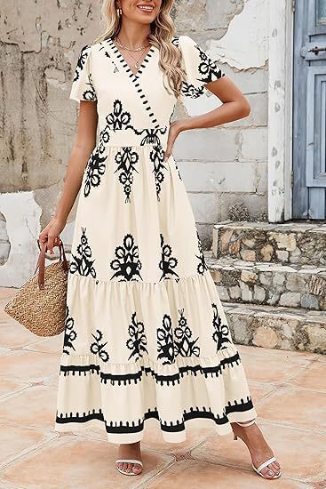 Damen Maxikleid mit V-Ausschnitt und kontrastierenden Stickdetails EB