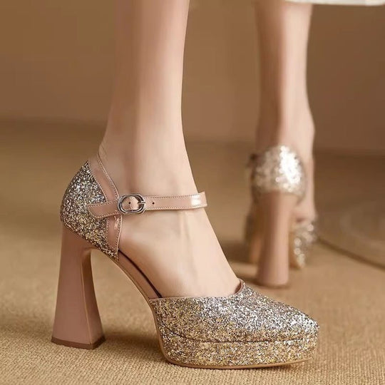 Damen Glitzernde Plateau-Pumps mit elegantem Riemchen EB