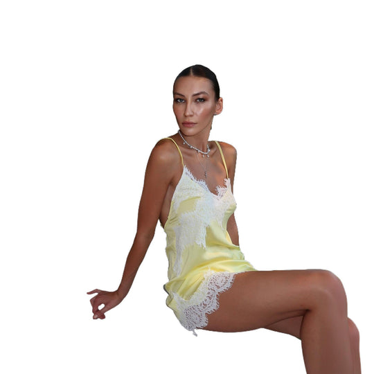 Damen verspieltes Satin-Top mit Spitzenverzierung EB