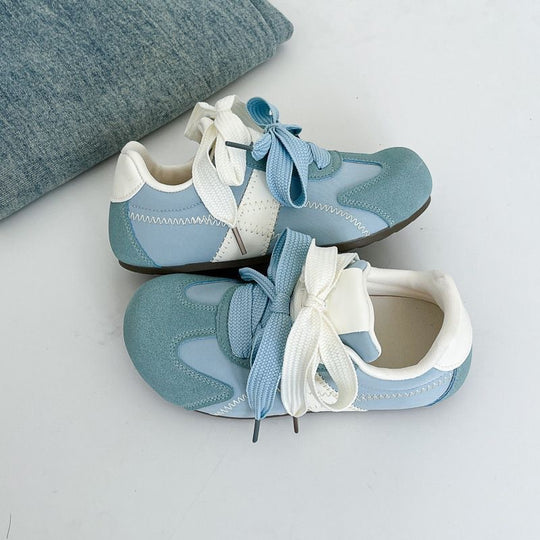Damen modische Sneakers mit besonders weichem Obermaterial und einstellbarem Klettverschluss EB