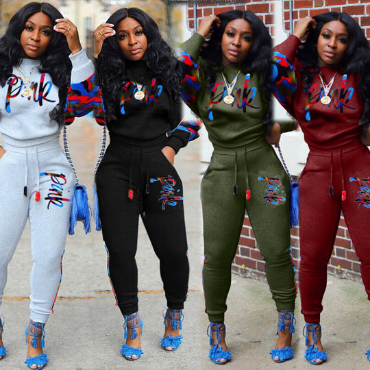 Damen Sportliches Sweatshirt-Set mit bunten Camouflage-Details und komfortablem Schnitt EB