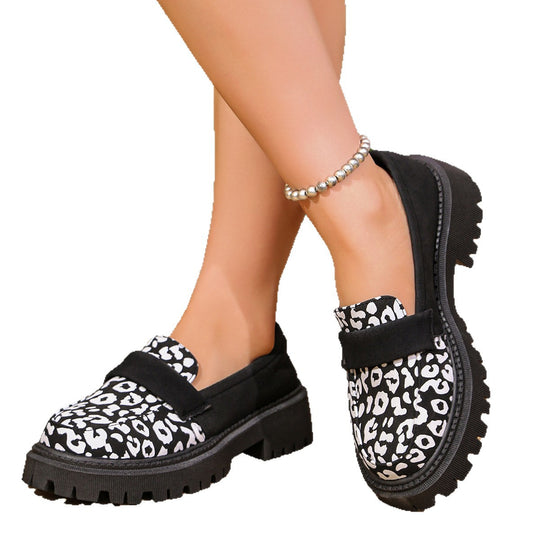 Damen Slip-Ons mit trendigem Leopardenmuster und dämpfender Sohle EB