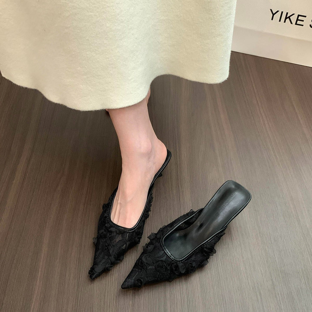 Damen Elegante Slipper mit floralem Stickdesign EB