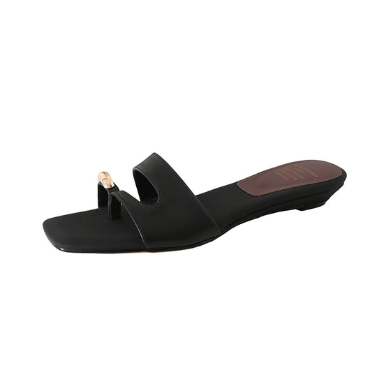 Damen modische Slides mit exklusivem Kettendetail EB
