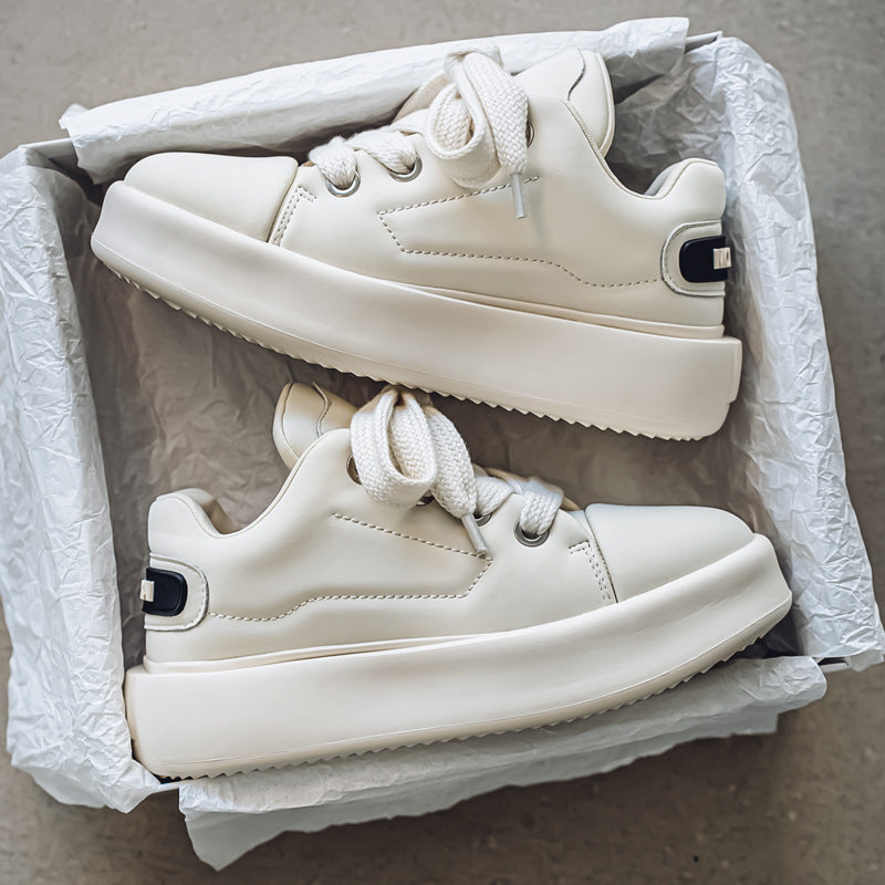 Damen Chunky Sneaker mit verstärkter Sohle und weichem Innenfutter EB