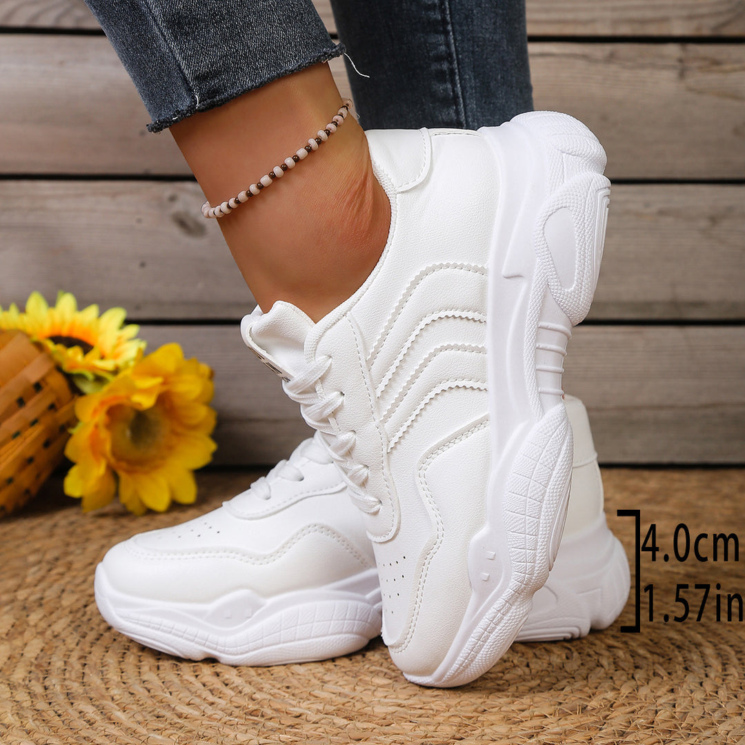 Damen Sportliche Sneakers mit luftiger Oberflächenstruktur und dämpfender Sohle EB