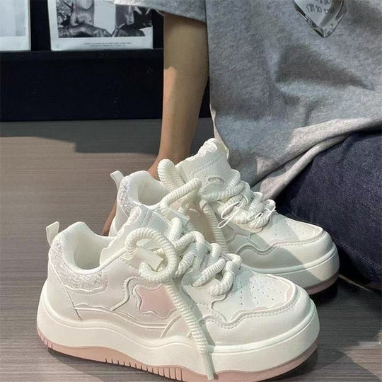 Damen Trendige Sneakers mit modischen Applikationen und gepolsterter Sohle EB
