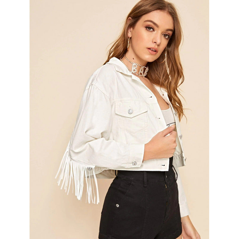 Damen
Kurze Fransenjacke mit trendigem Design und lässigem Schnitt EB