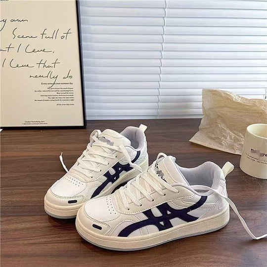 Damen Sportliche Sneaker mit atmungsaktiver Obermaterialkombination und dämpfender Sohle EB