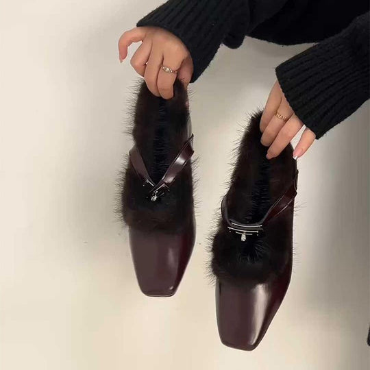 Damen elegante Pantoletten mit luxuriösem Fellbesatz EB