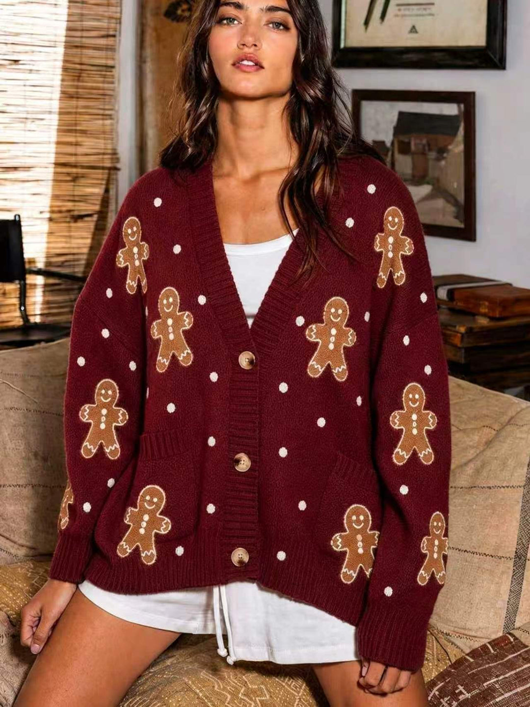 Damen nan oversized Strickcardigan mit Lebkuchenstickerei und tiefem V-Ausschnitt EB