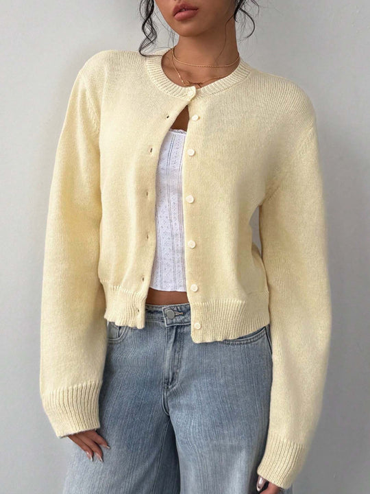 Damen leichte Strickjacke mit Knopfdetails und Rundhalsausschnitt EB