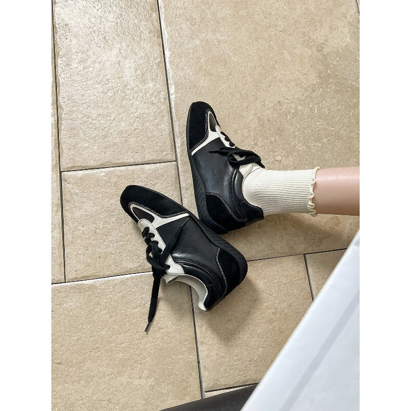 Damen Sportliche Sneaker mit atmungsaktiver Oberflächenstruktur und dämpfender Sohle EB