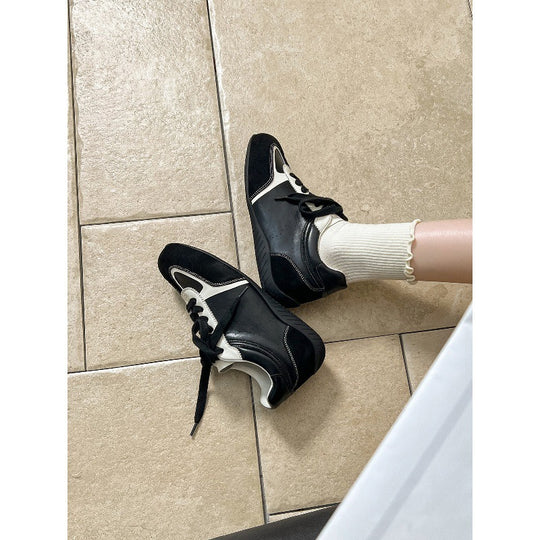 Damen Sportliche Sneaker mit atmungsaktiver Oberflächenstruktur und dämpfender Sohle EB
