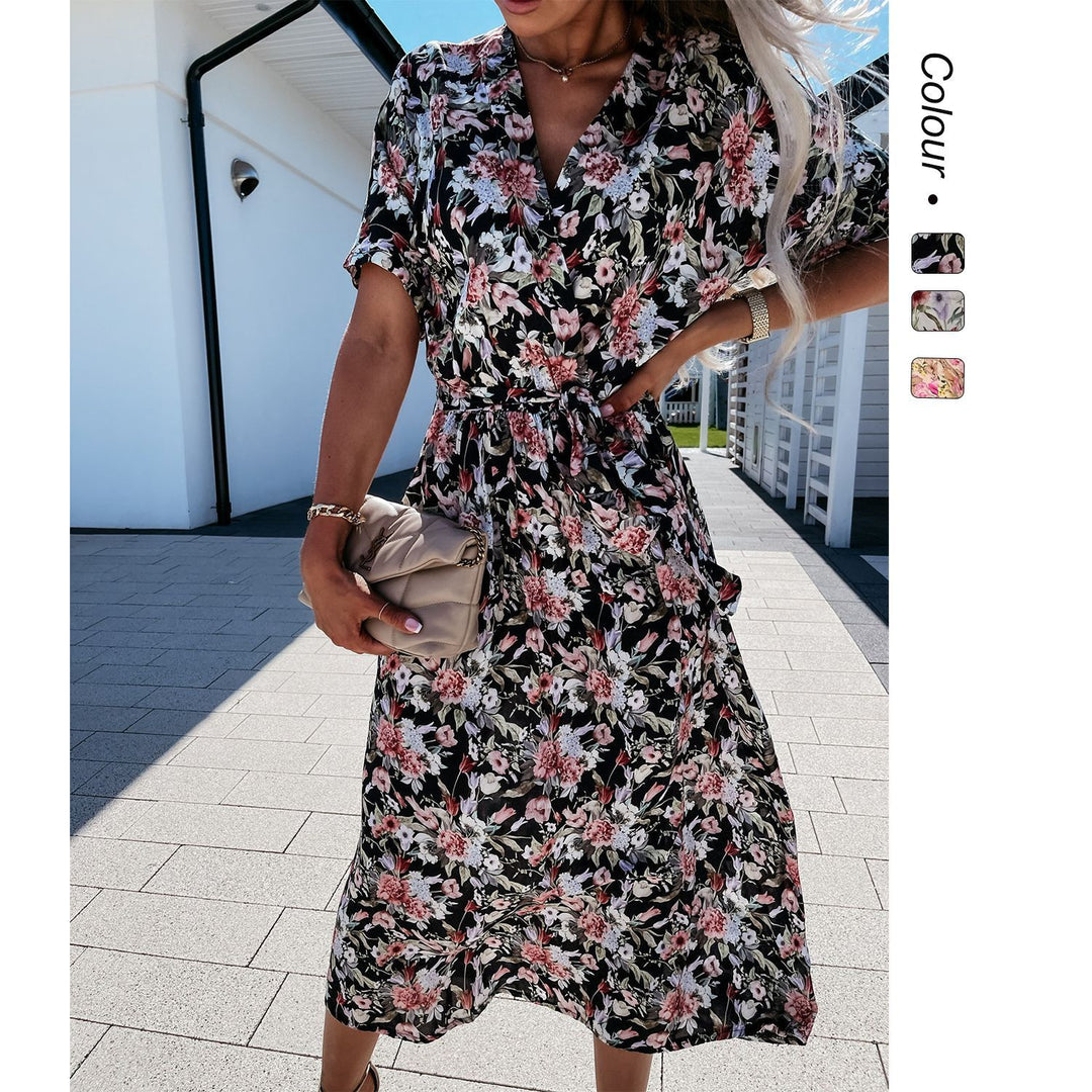 Damen Wickelkleid mit floralem Muster und Taillengürtel EB