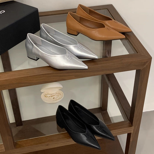 Damen Elegante spitze Ballerinas mit Silberner Metallic-Oberfläche EB