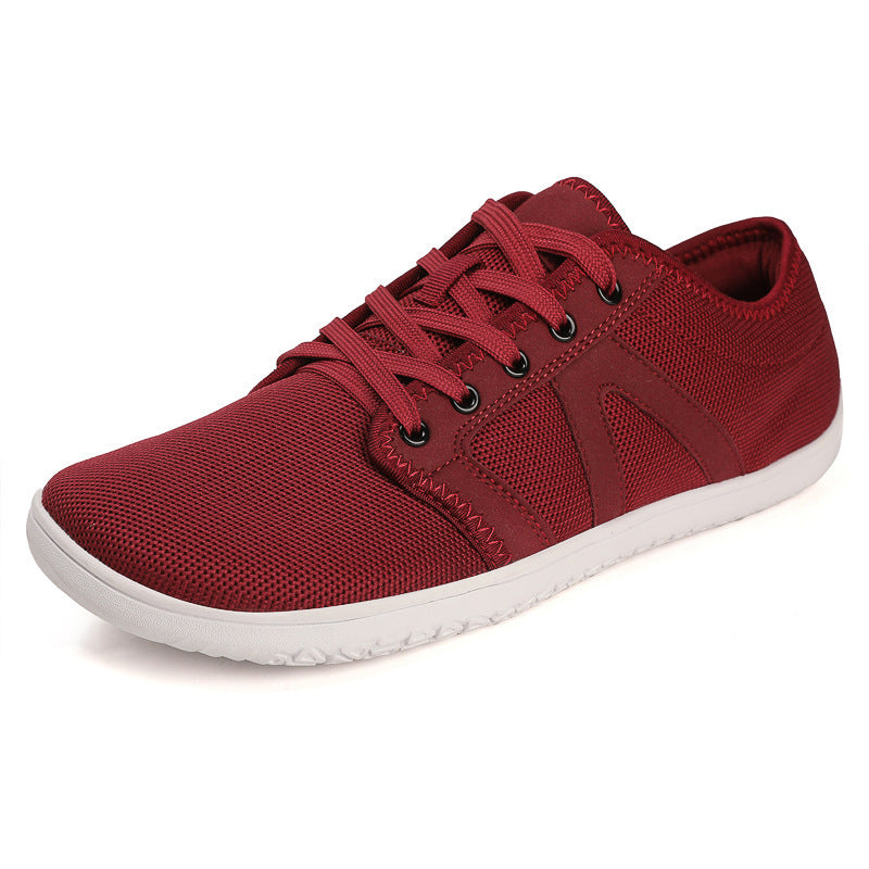 Unisex nan minimalistischer City-Sneaker mit feinmaschigem Textiloberteil, gepolstertem Einstieg und flexibler Gummilaufsohle EB